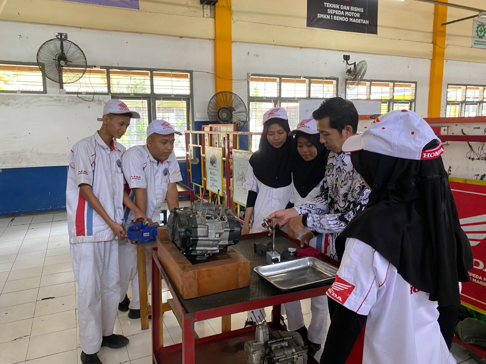 MPM Honda Jatim Perkuat Sinergi Dunia Industri dan Pendidikan Vokasi Otomotif